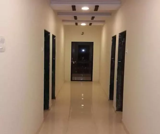 Hotelli Chinar Residency, Bondarwadi Road, Panchgani, Mahabaleshwar