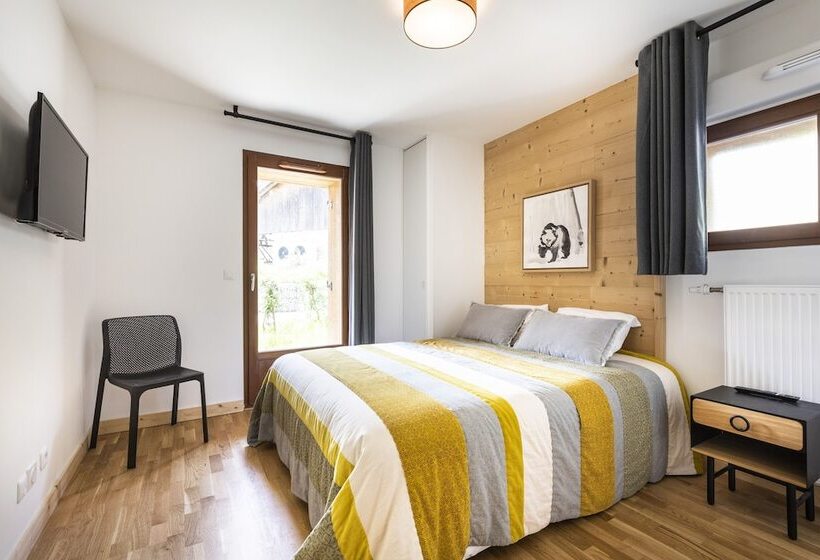 هتل Le Pré D Anne Chloé