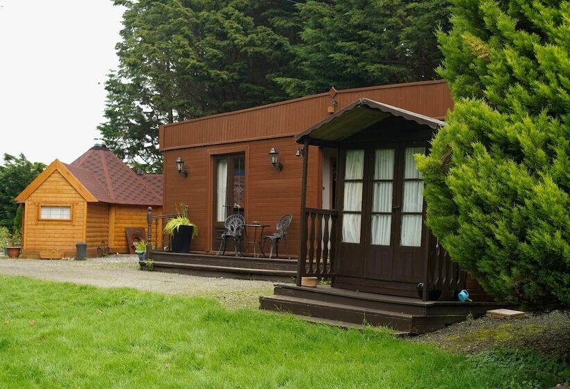 Otel Cozy Cabin With Hot Tub Retreat In Anglesey