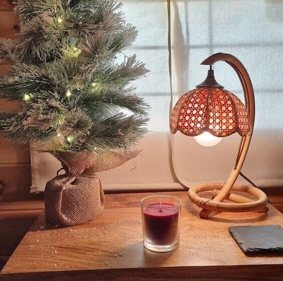 Otel Cozy Cabin With Hot Tub Retreat In Anglesey