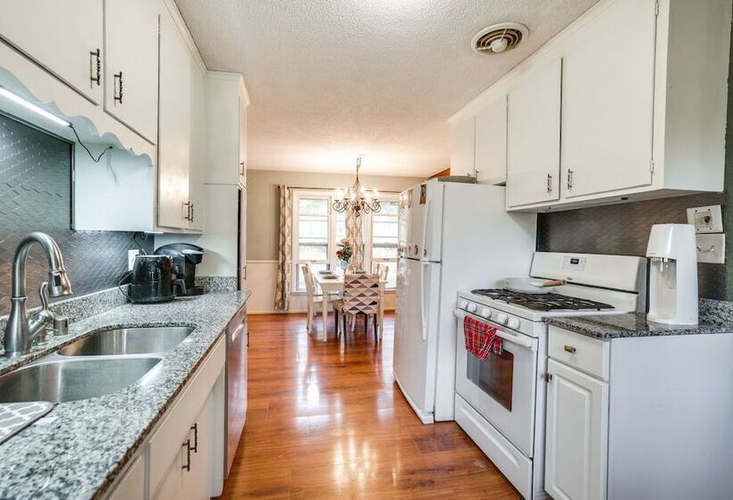 Pet Friendly St Paul Home: Fireplace & Office Area