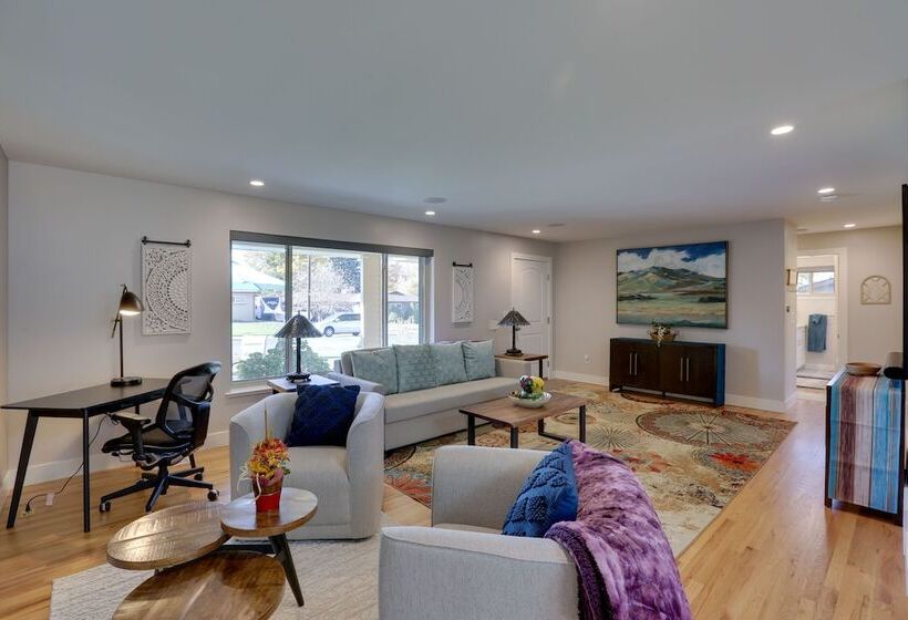 Modern Wheat Ridge Home W/ Private Hot Tub & Sauna