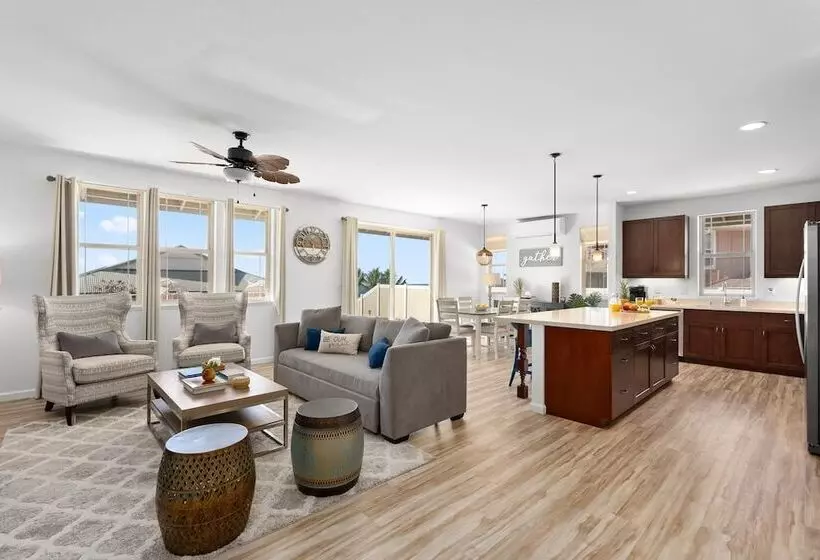 Makaha Hideaway By Avantstay 10 Minutes To Beach