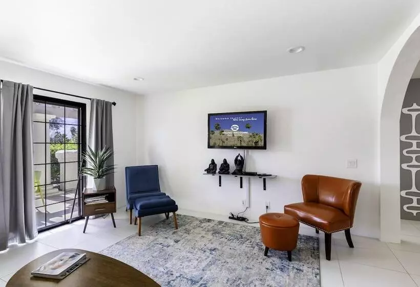Panoramic Perfect W/ Amazing Views! 7 Day Min