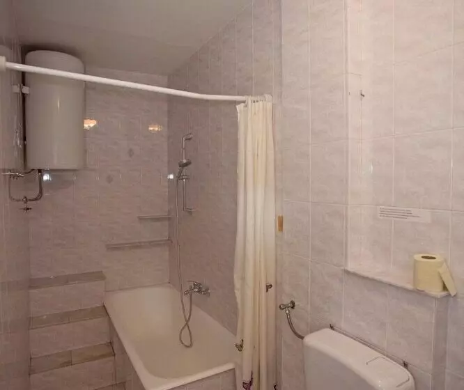 Majatalo Apartments And Room Agata