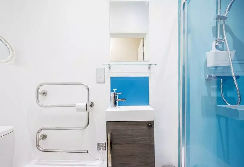 پانسیون Chic Premium Rooms In Spitalfields