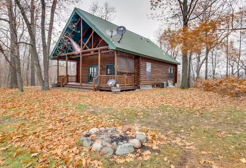 Pet Friendly Garrison Retreat W/ Gas Fireplace!