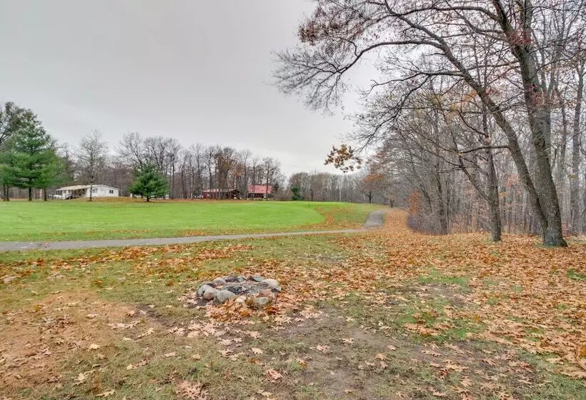 Pet Friendly Garrison Retreat W/ Gas Fireplace!