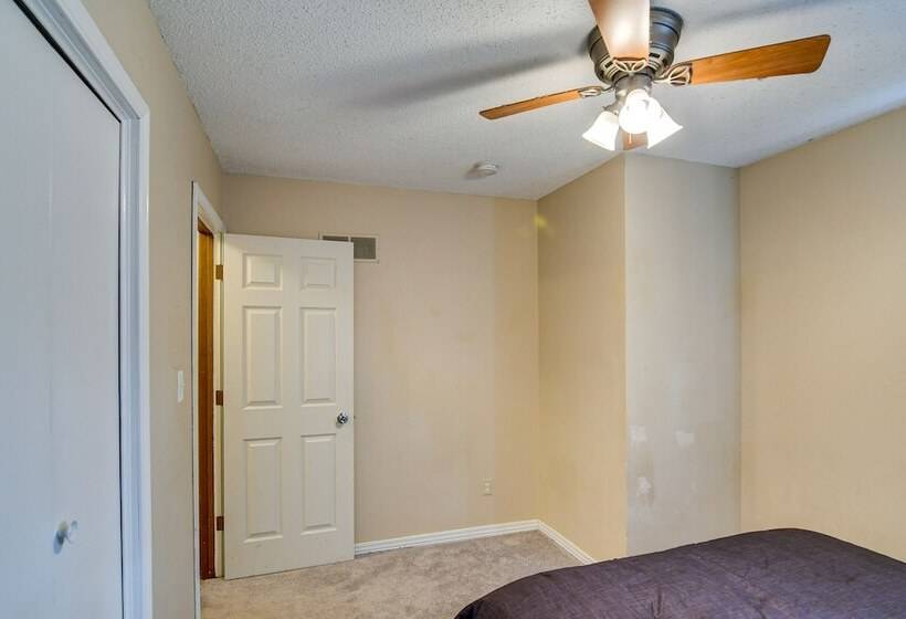 Pet Friendly Urbandale Home ~ 8 Mi To Des Moines!