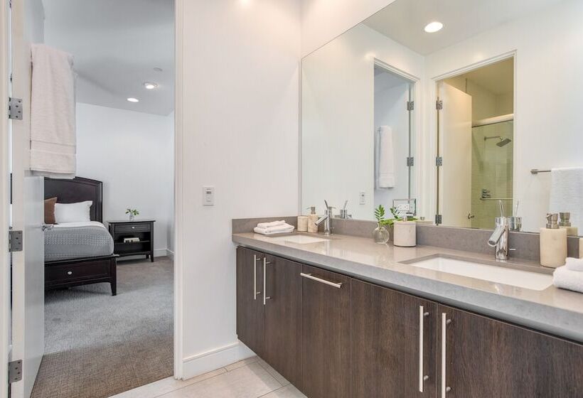 Polo Villa 3 By Avantstay Features Expansive Putting Green, Pool, Spa & Outdoor Firepit 260328 6 Bed