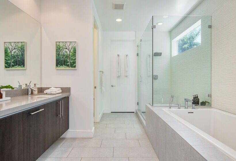 Polo Villa 3 By Avantstay Features Expansive Putting Green, Pool, Spa & Outdoor Firepit 260328 6 Bed