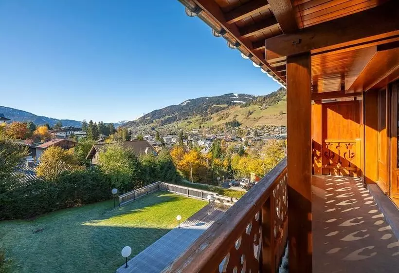 レジデンス Résidence L Hermitage   Megève