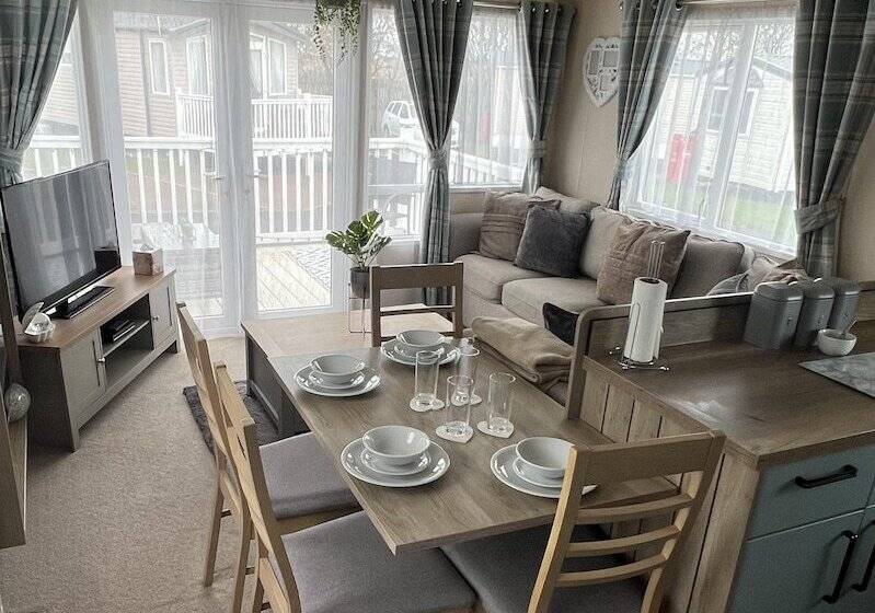 Sun Sea And Sand At Whitley Bay