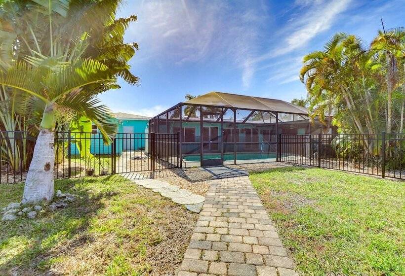 Port Charlotte Home W/ Private Dock & Pool!