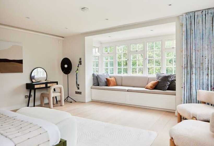 The Hanger Hill Park Escape Spacious 4bdr House With Garden