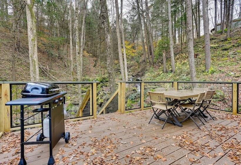 Creekside Treehouse By Delaware River