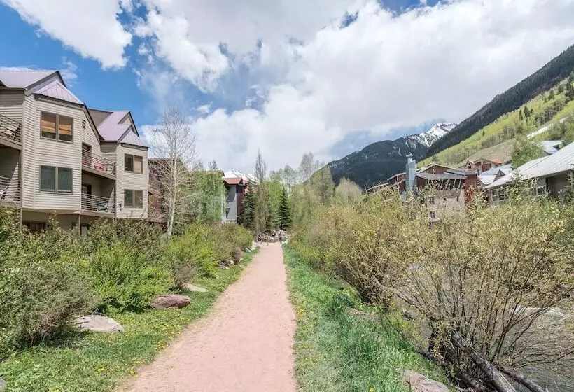 Viking Lodge 117 By Avantstay Ski Home W/ Communal Pool & Hot Tub