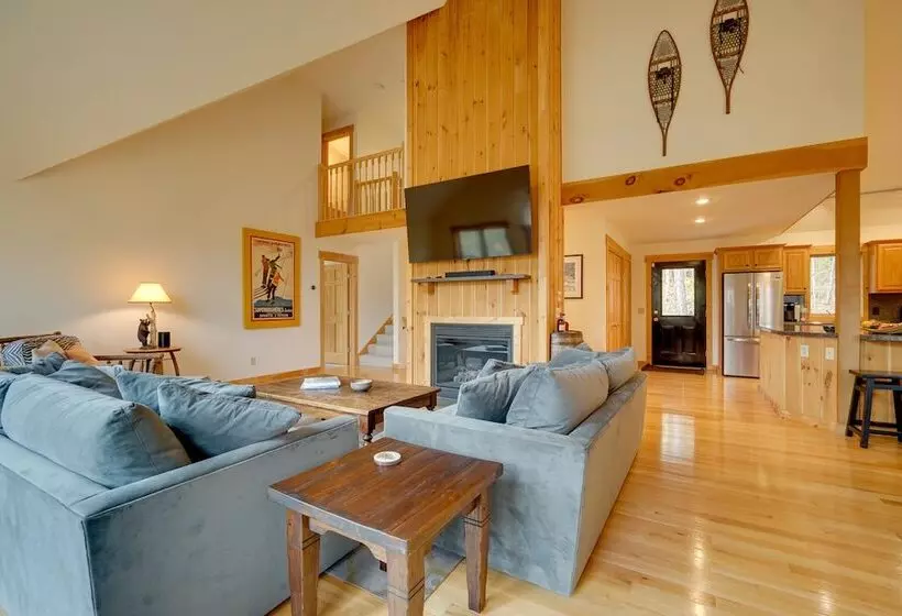 West Dover Family Home W/ Game Room & Home Theater