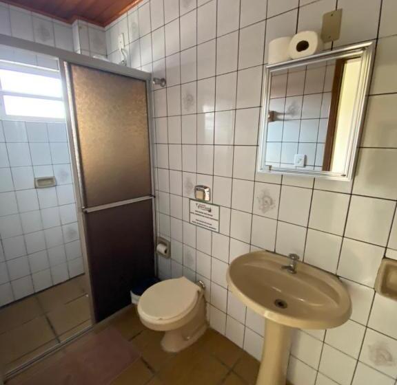 호스텔 Pousada Vera Lucia