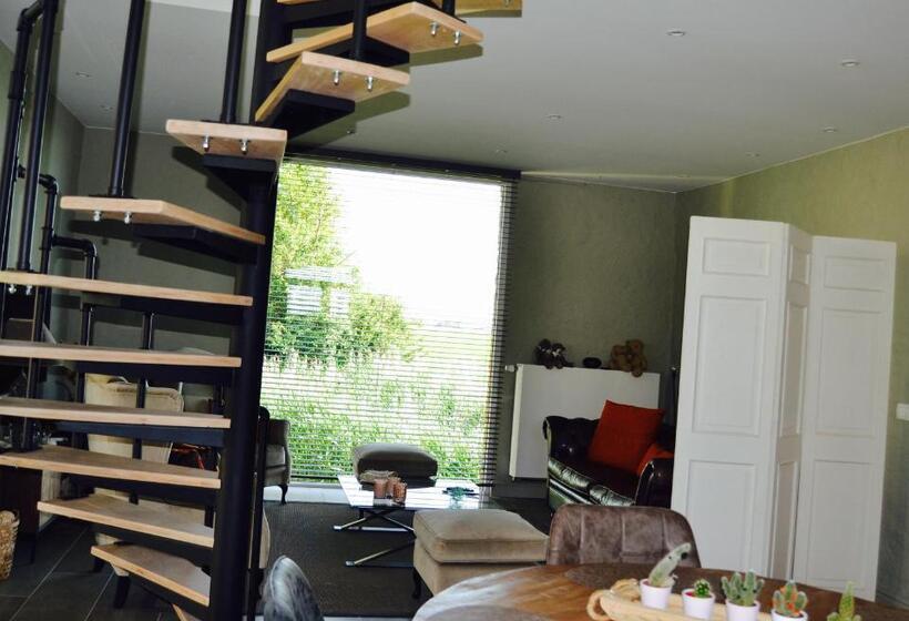 住宿加早餐  Le Petit Chateau Vaartdijk