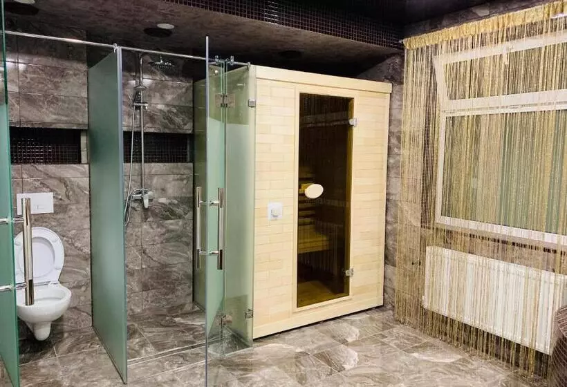 Hotelli Restaurant Complex Relax