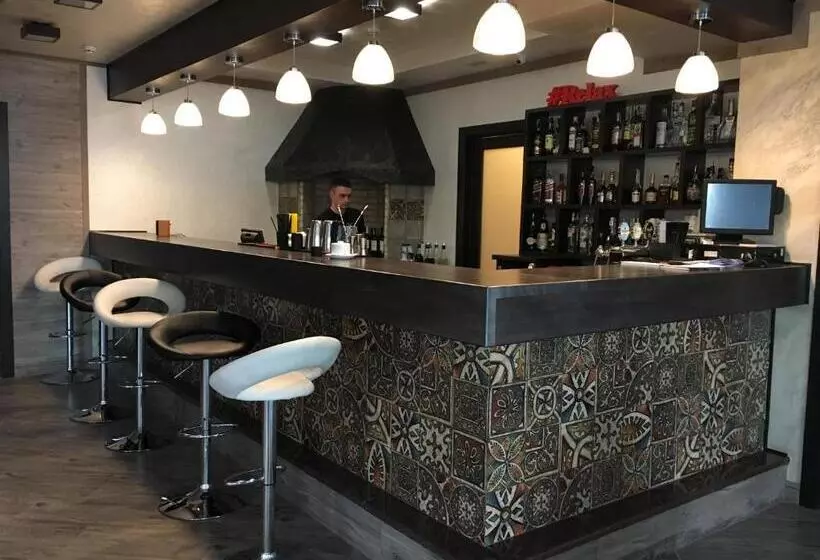 Hotelli Restaurant Complex Relax