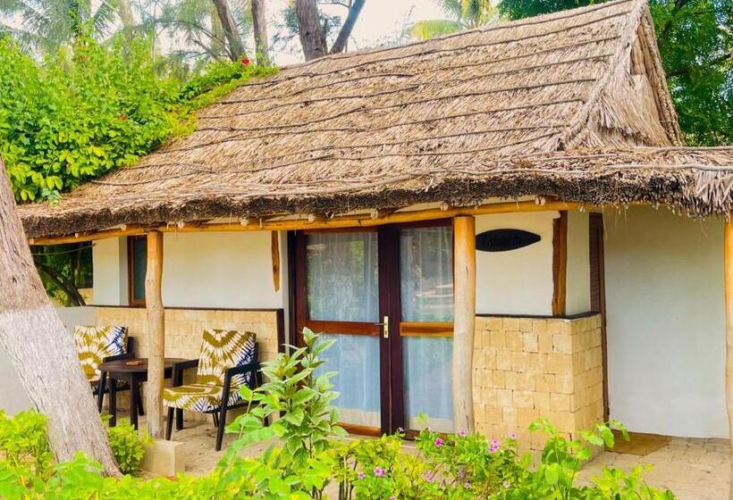 هتل Vovo Telo Lodge