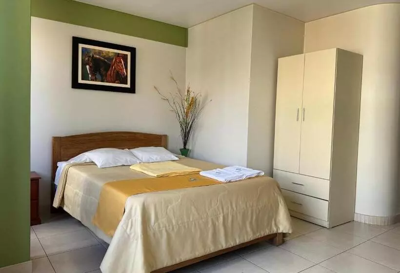 Illari Wari L   Hotel Sauna
