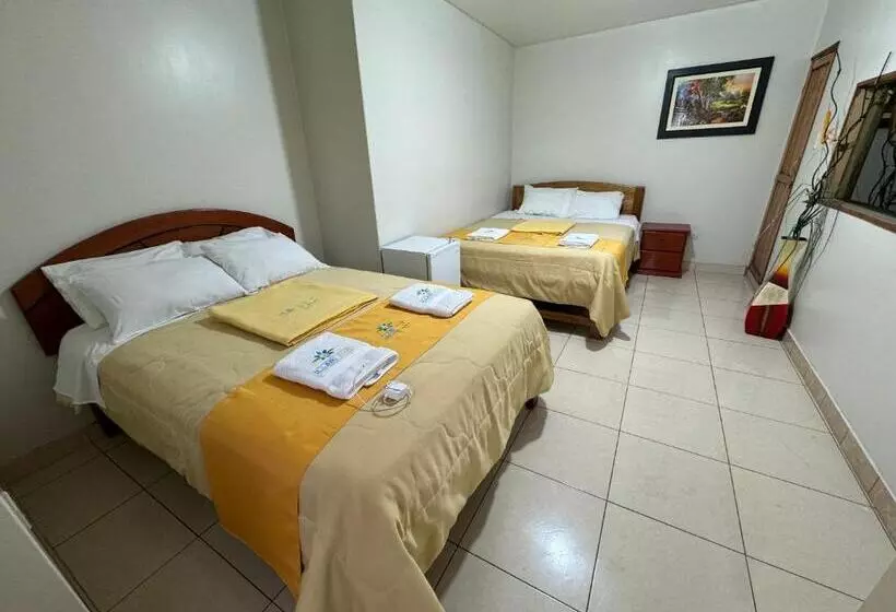 Illari Wari L   Hotel Sauna