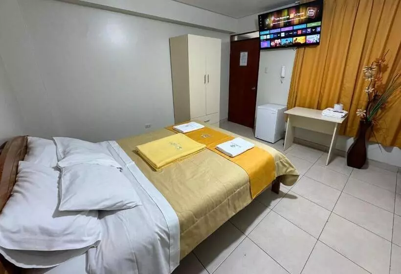 Illari Wari L   Hotel Sauna