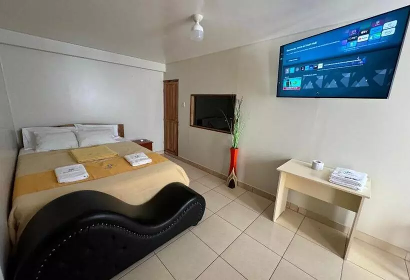 Illari Wari L   Hotel Sauna