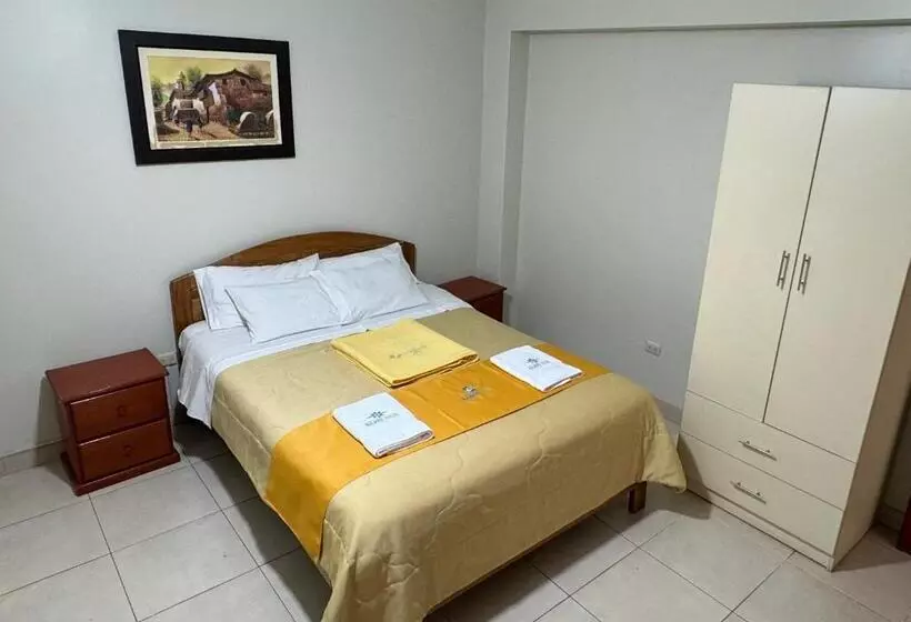 Illari Wari L   Hotel Sauna