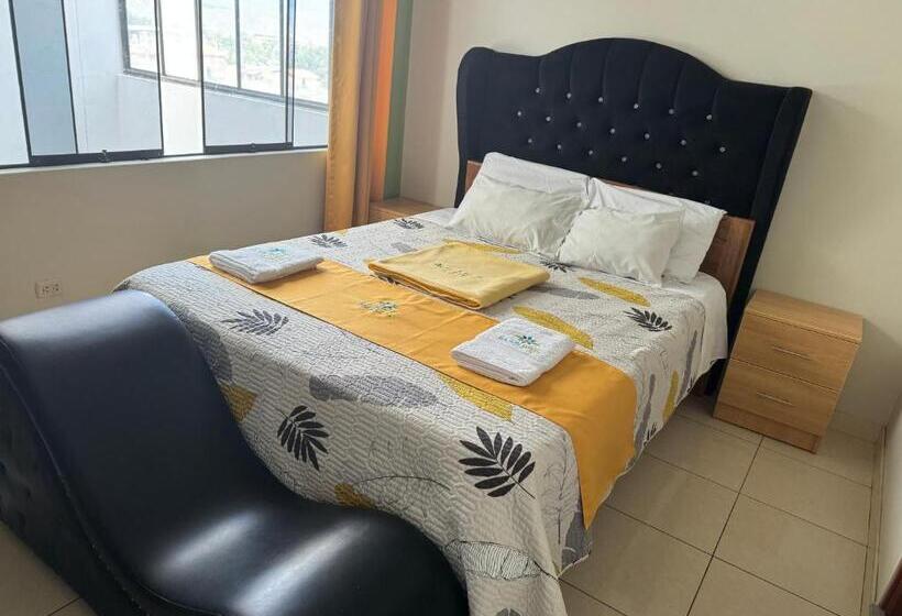 Illari Wari L   Hotel Sauna