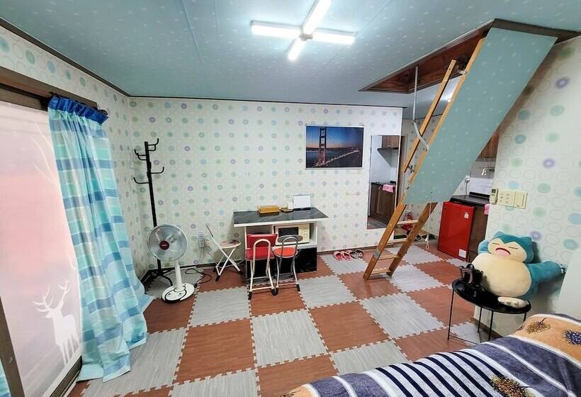 Jun Live Pension In Gangwha