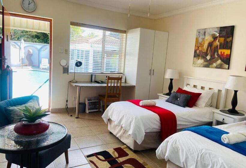 ペンション @47 Guest House