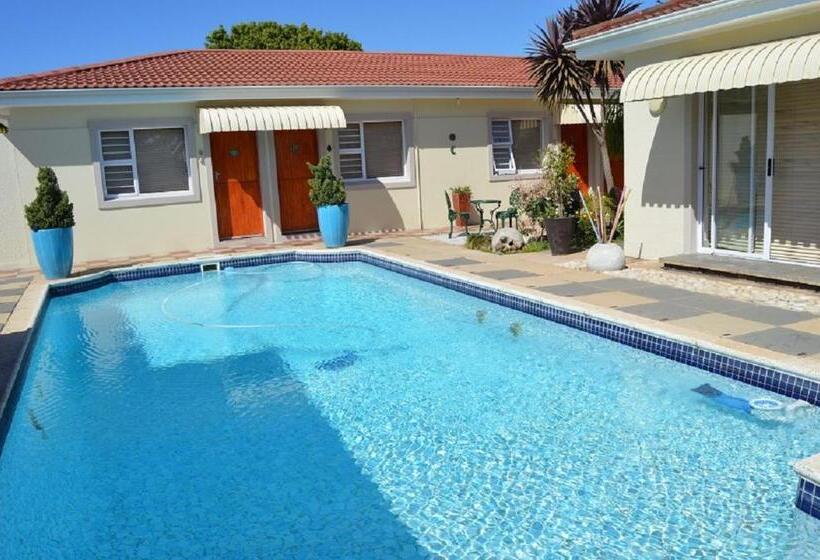 ペンション @47 Guest House