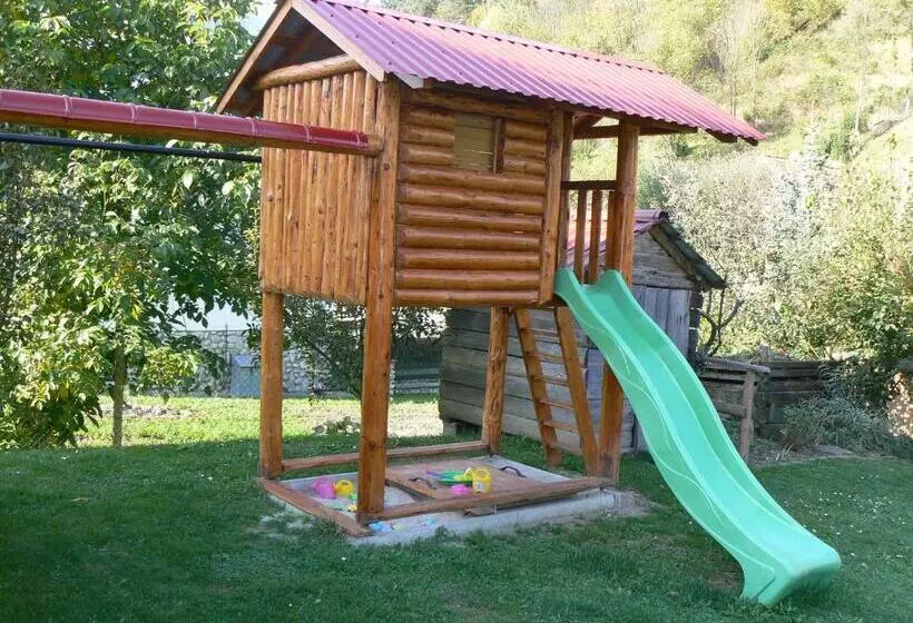 ペンション Rekreačna Usadlosť Pieninka