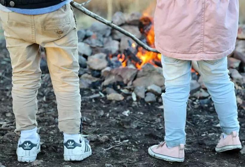 リゾートホテル Turon Gates   Mountain Retreat