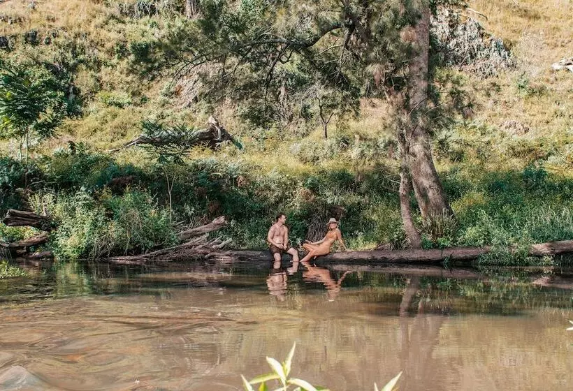 リゾートホテル Turon Gates   Mountain Retreat