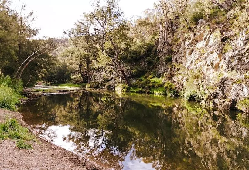 リゾートホテル Turon Gates   Mountain Retreat