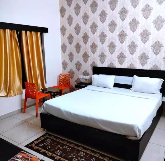 ホテル Goroomgo Blue Bell Bhubaneswar   Well Decorated Room  Wifi And Parking Facilities Available