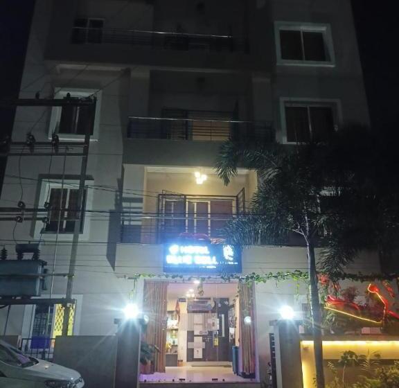 هتل Goroomgo Blue Bell Bhubaneswar   Well Decorated Room  Wifi And Parking Facilities Available