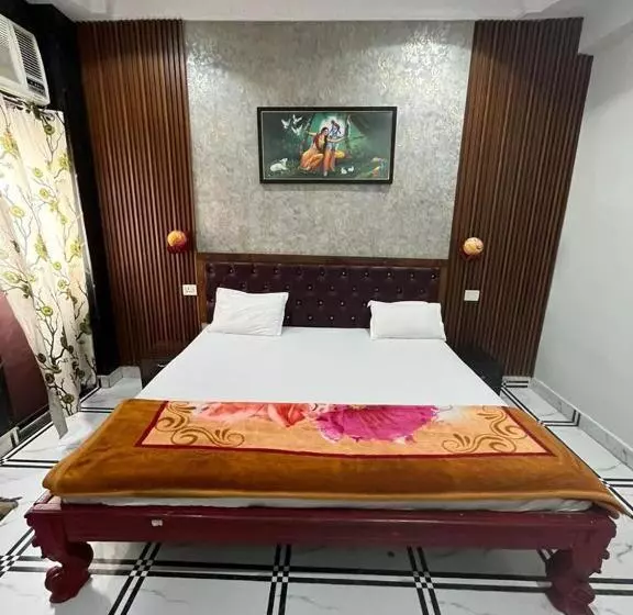 ホテル Tara Villa