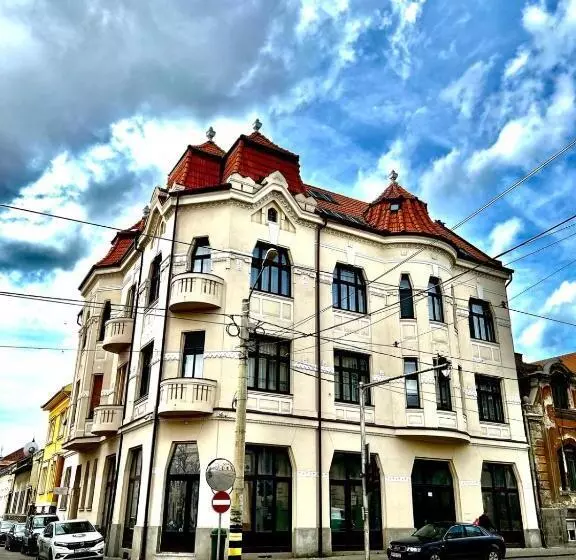 Leda Residence