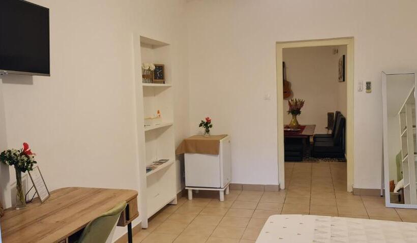 پانسیون Le Madina