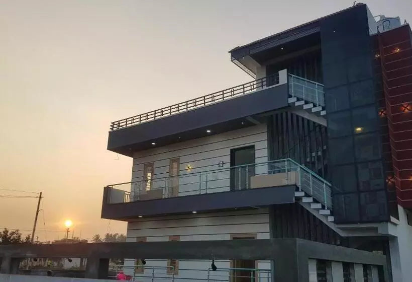 ペンション Padmaa Hampi Echo Villa