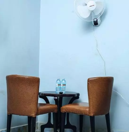 Romeos Hotel Luzira Kampala