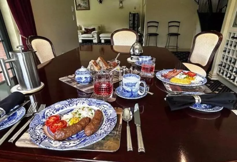Fontainebleau Luxury B&b