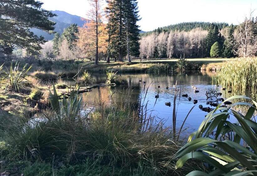 Fontainebleau Luxury B&b