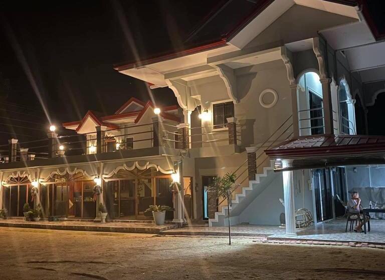 Szálloda Lawson’s Beach Resort